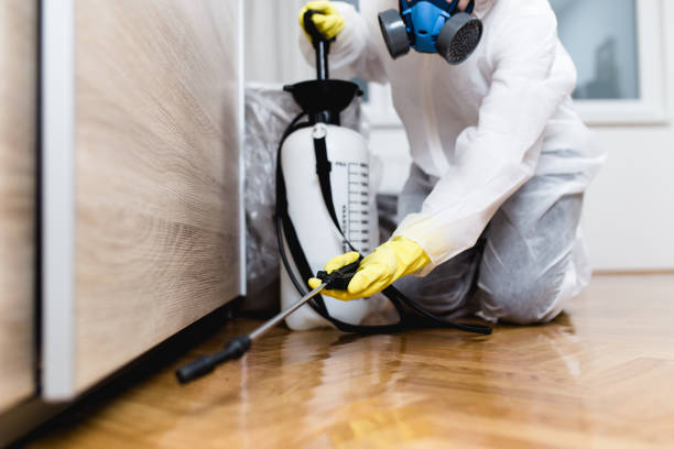 Best Best Pest Control Companies  in Gibraltar, MI